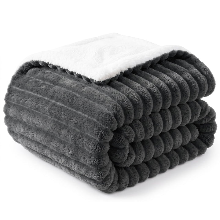 WAVVE Decke Sherpa Kuscheldecke Flauschig Grau - Extra Warme Dicke Weiche Grobe Kordecke Sofaüberwur