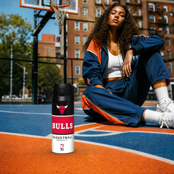 ion8 NBA Chicago Bulls Trinkflasche Mit Herausnehmbarem Strohhalm, 750ml/24oz, Auslaufsichere Isolie