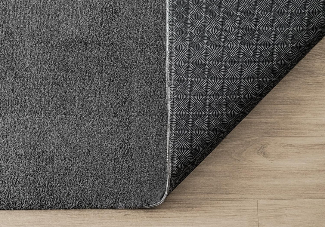 the carpet Relax – Superweiches Badezimmerteppich, Flauschige Badematte in Felloptik, rutschfest & W