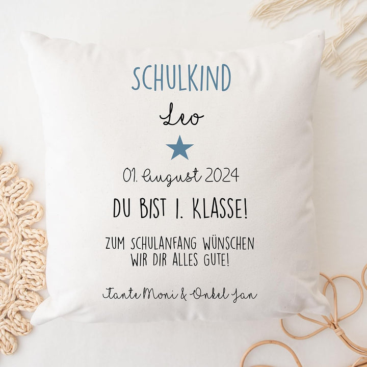 Geschenk zur Einschulung für Schulanfänger - Kissen mit Name und Einschulungsdatum des Erstklässlers