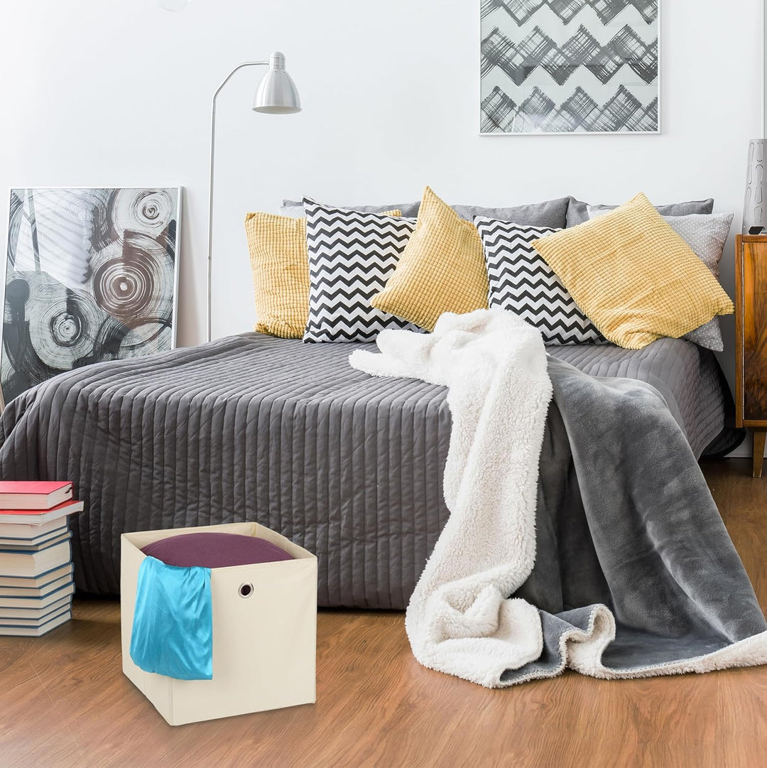 Relaxdays Aufbewahrungsbox 4er Set, Faltbare Regalboxen, HxBxT: 30 x 30 x 30 cm, Grifflöcher, Faltbo