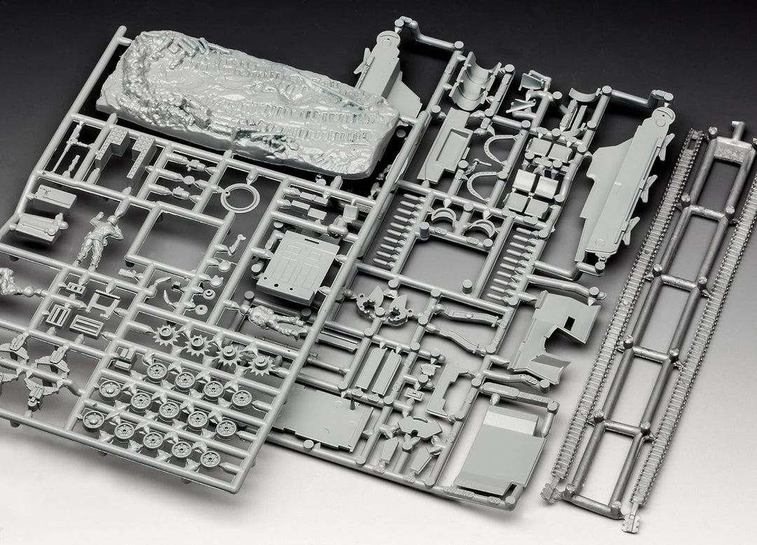 Revell 03216 M7 HMC Priest im Massstab 1:76, Modellbausatz