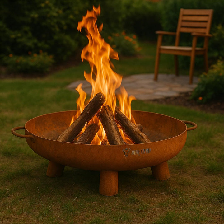 BBQ-Toro Feuerschale Ø 80 cm | Rostoptik | Outdoor Feuerstelle mit DREI Standbeinen und Zwei Griffen
