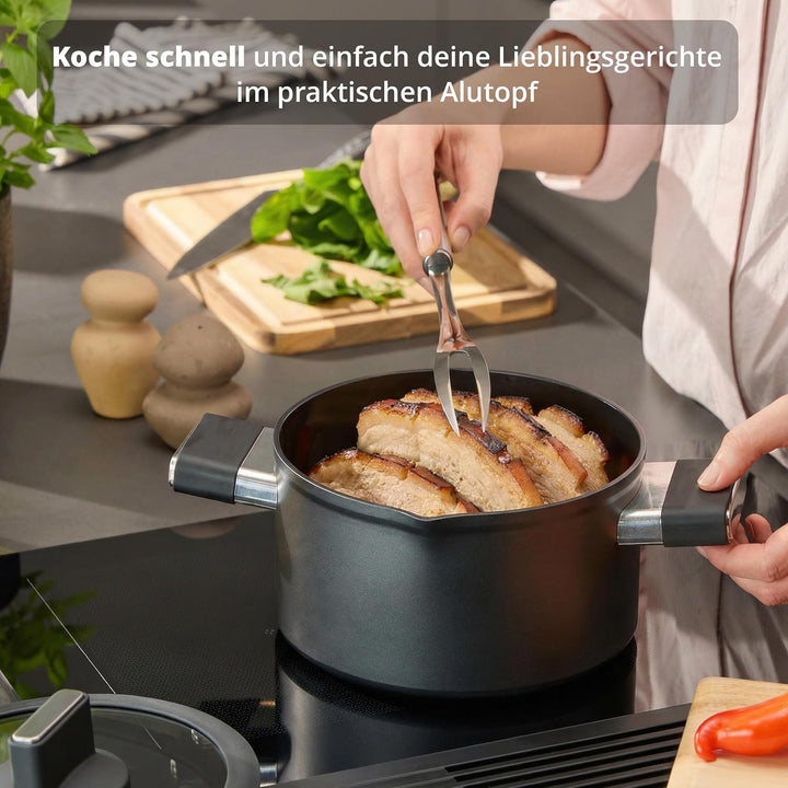 KHG Aluminium Kochtopf 20 cm mit Glasdeckel - ILAG Xeradur 5 Antihaftbeschichtung, Soft-Touch-Griffe