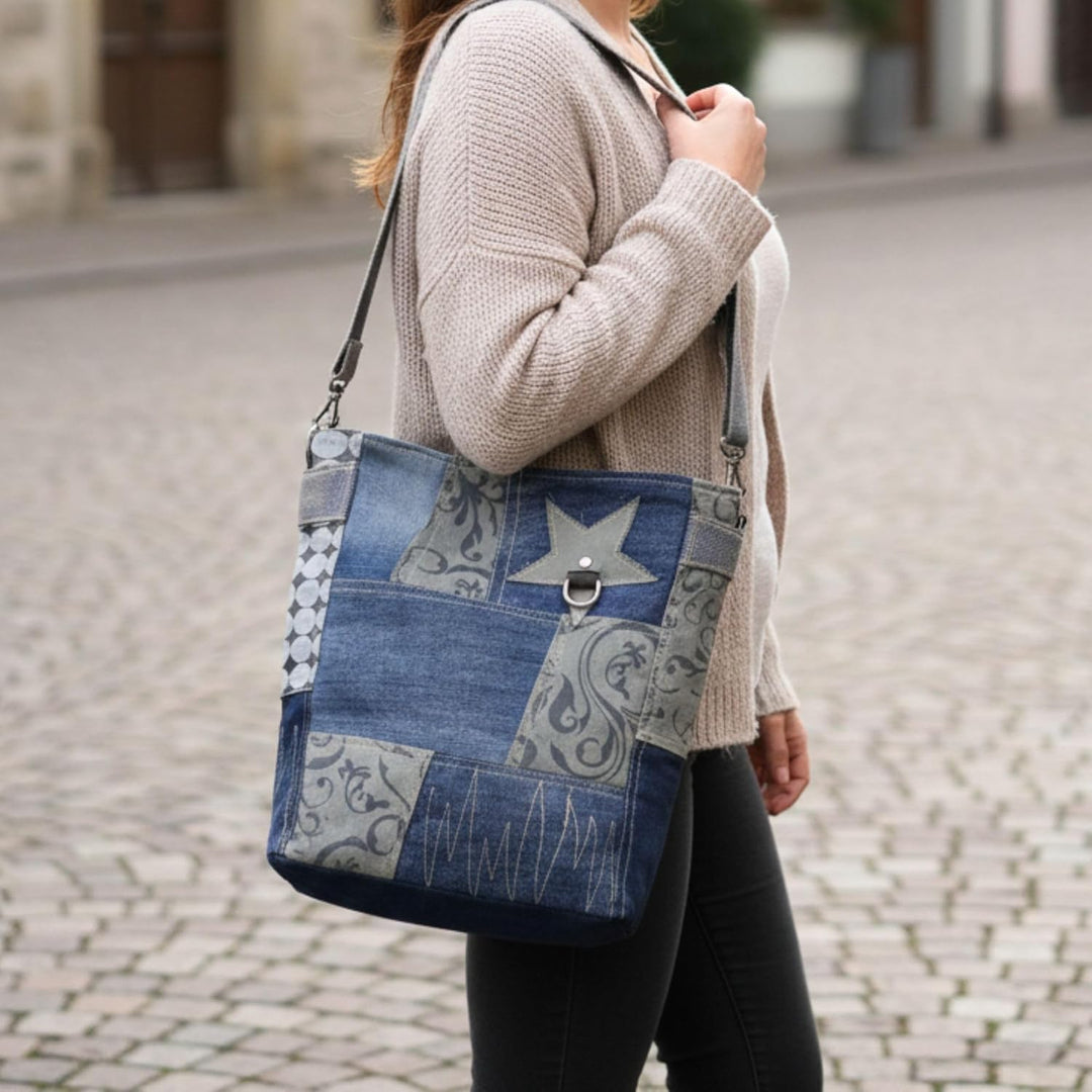 Sunsa Damen Blaue Umhängetasche. Grosse Canvas Schultertasche. Crossbody Bag aus recycelte Jeans. Na