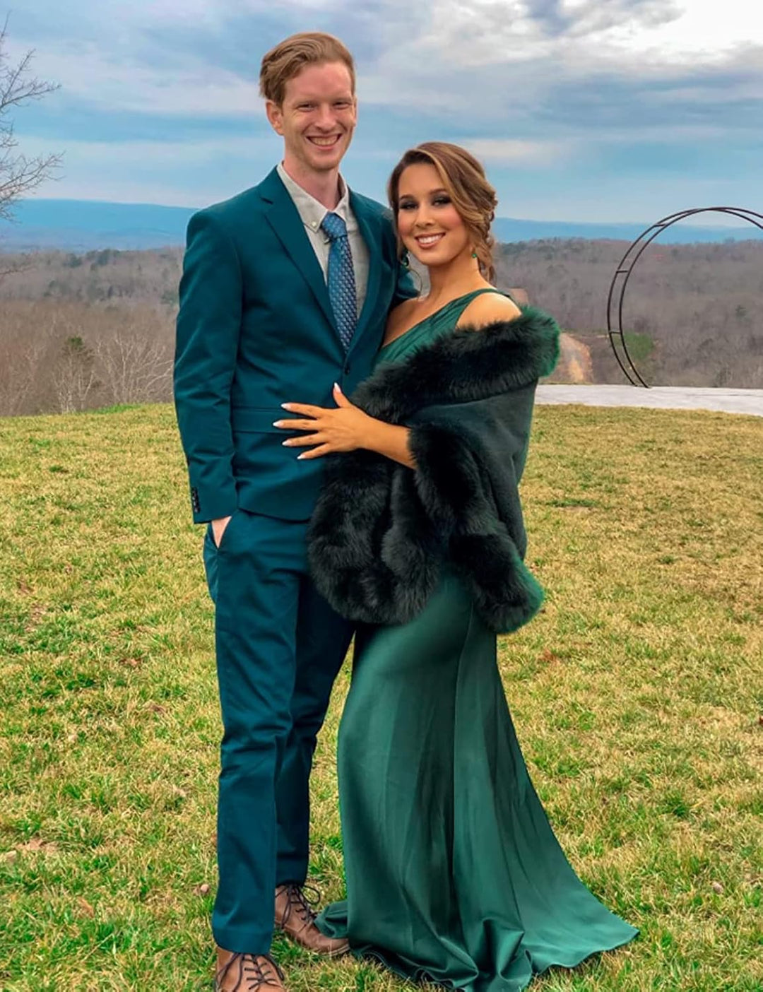 BEAUTELICATE Kunstpelz Schal Stola Bolero Damen Für Frauen Hochzeit Abend Braut Brautschal Brautstol