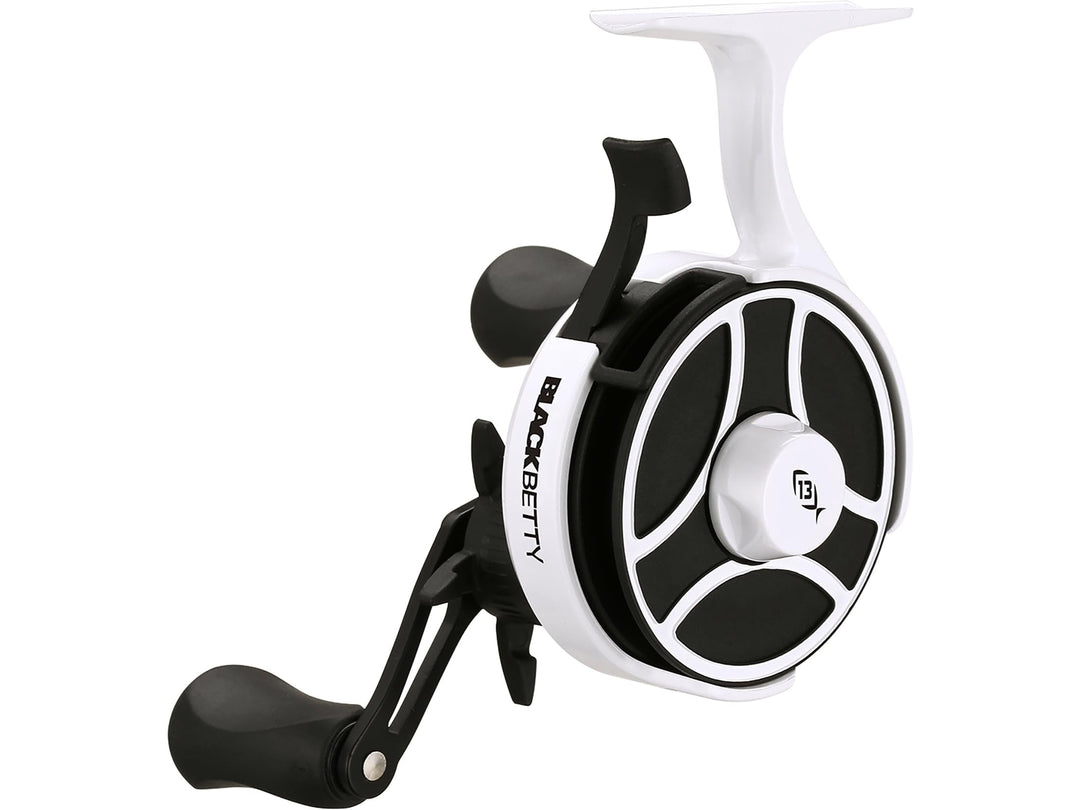 13 FISHING - Freefall Ghost Patriot Edition – Inline-EIS-Angelrolle Weiss Rechtshänder-Rückholung, W