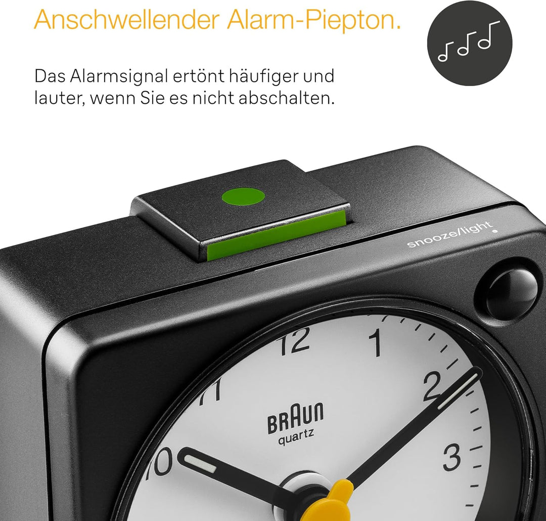 Klassischer analoger Reisewecker von Braun mit Schlummerfunktion und Licht, kompakte Grösse, ruhiges