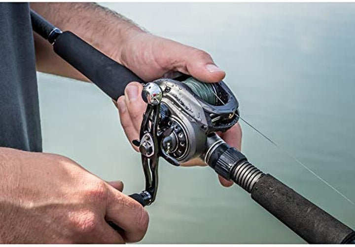 Abu Garcia Revo Beast Low Profile Baitcastrolle – Süsswasser-Raubfischrolle für grosse Hechte, Zande