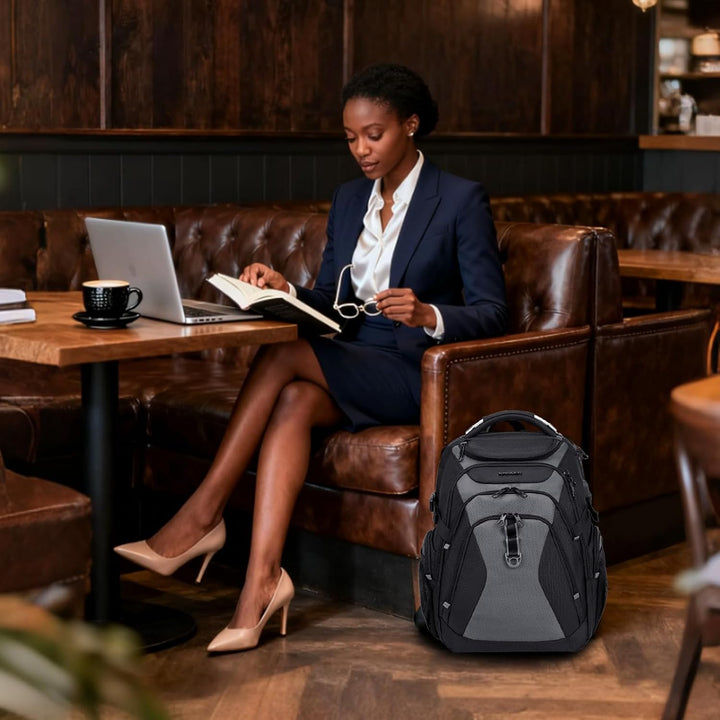 KROSER Laptop Rucksack Herren 18.4 Zoll Reise XXL BusinessRucksack Schwerlast Wasserdicht mit Hartge