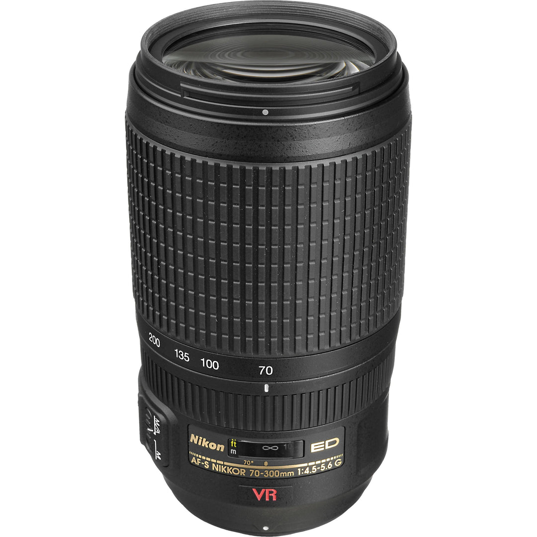 Nikon AF-S Zoom-Nikkor 70-300mm 1:4,5-5,6G VR Objektiv (67mm Filtergewinde, bildstabilisiert)