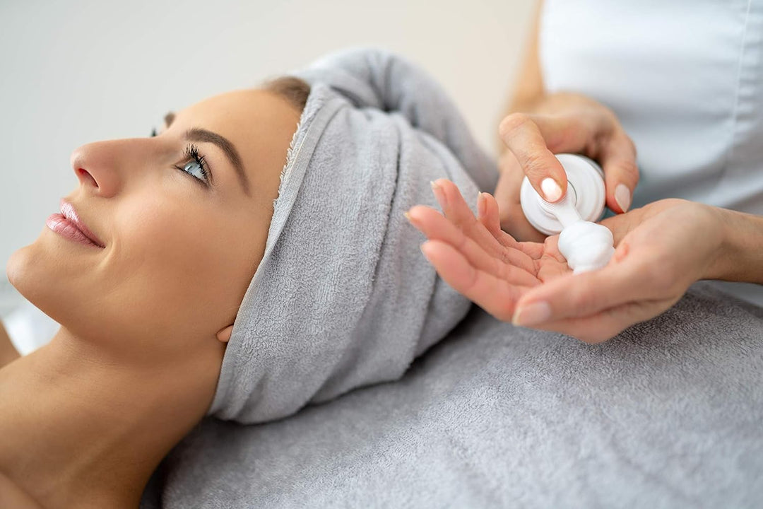 Marina Müller Cosmetics Deep Cleansing Foam Beruhigender, wohltuender Reinigungsschaum für Frauen &amp;