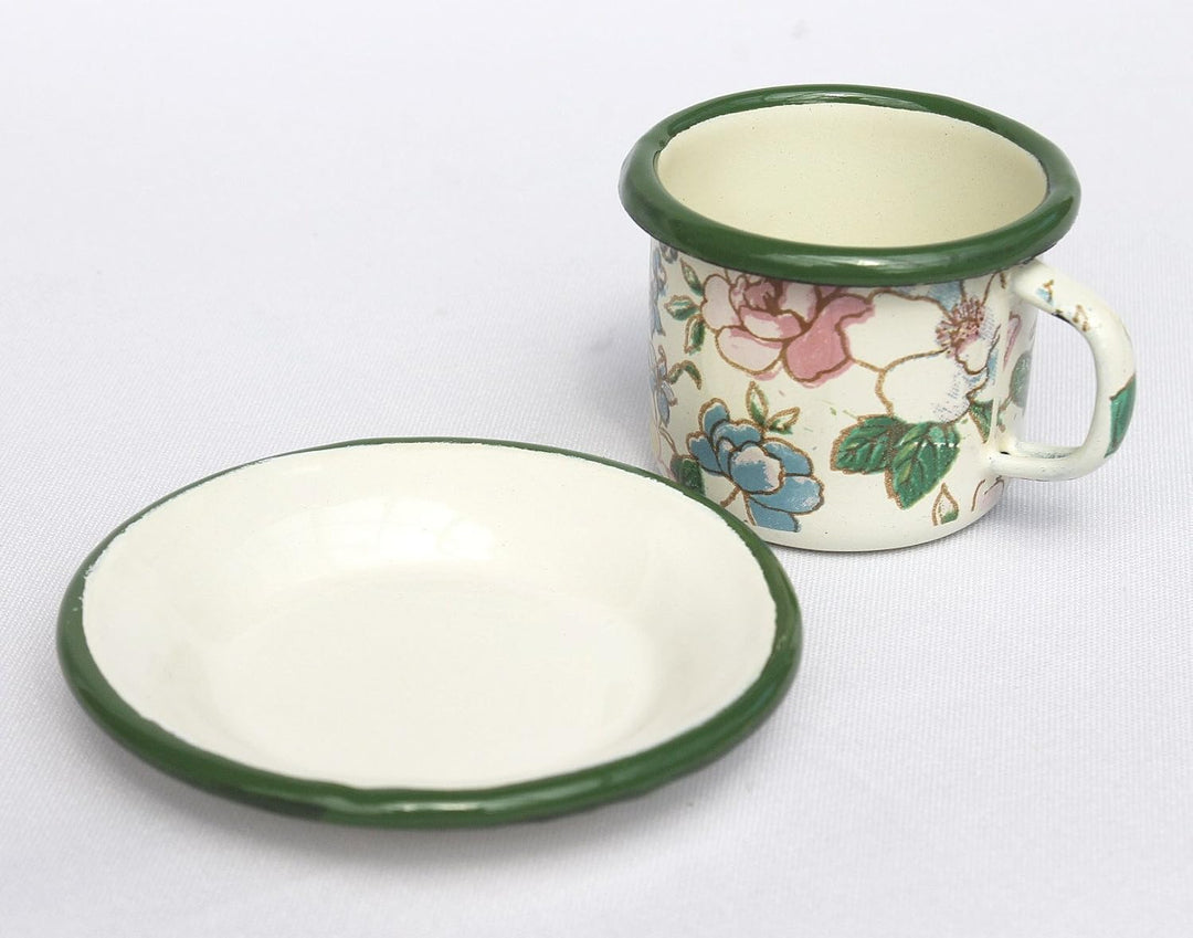 Emaille Tasse mit Untertasse BsB 11/61 Volldekor emailliert 5 cm Kaffeebecher, Volldekor