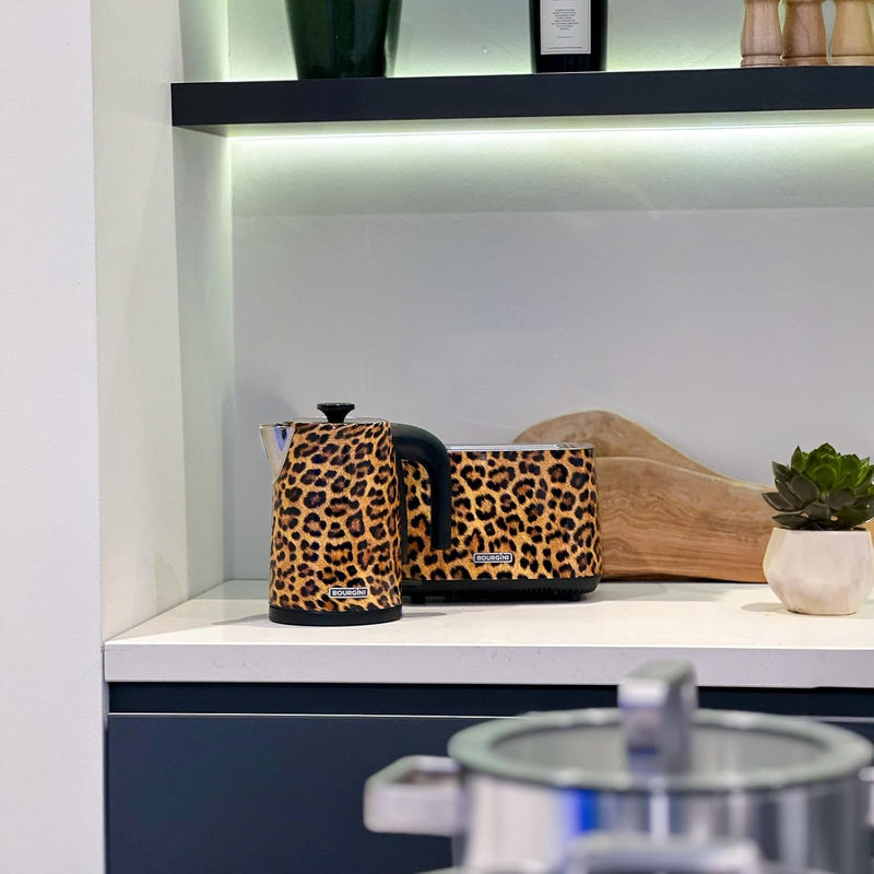 Stilvolles Panther-Set: Trendy Wasserkocher und Toaster im Panther-Design für moderne Küchen