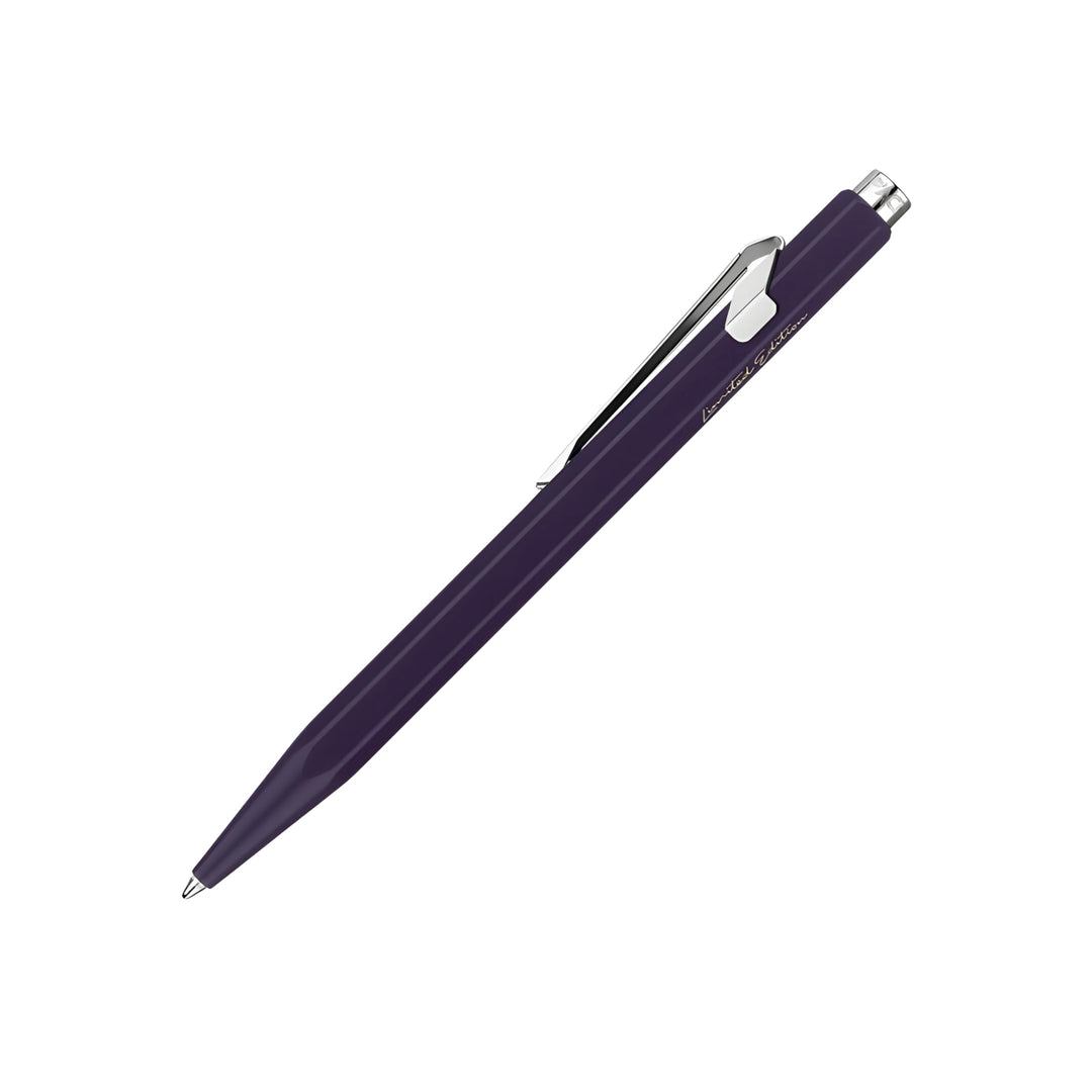 Caran D'Ache 849 Kugelschreiber in der Farbe Dunkelviolett mit Slimpack, Limitierte Edition, NN0849.
