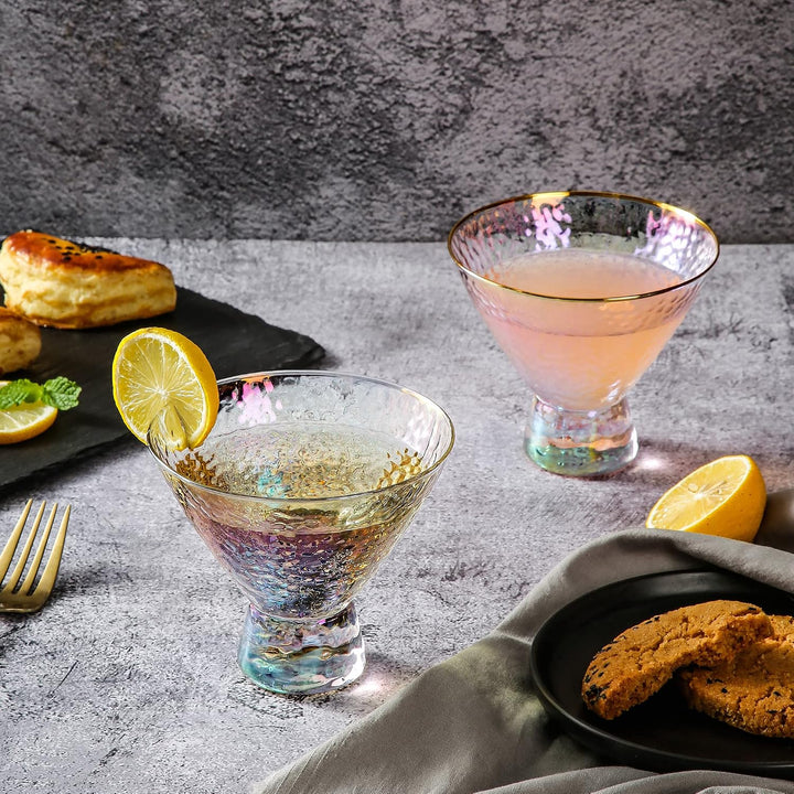 Lysenn Schillernde Martini-Gläser ohne Stiel, 2 Stück – Premium gehämmerte Cocktailgläser für Hochze