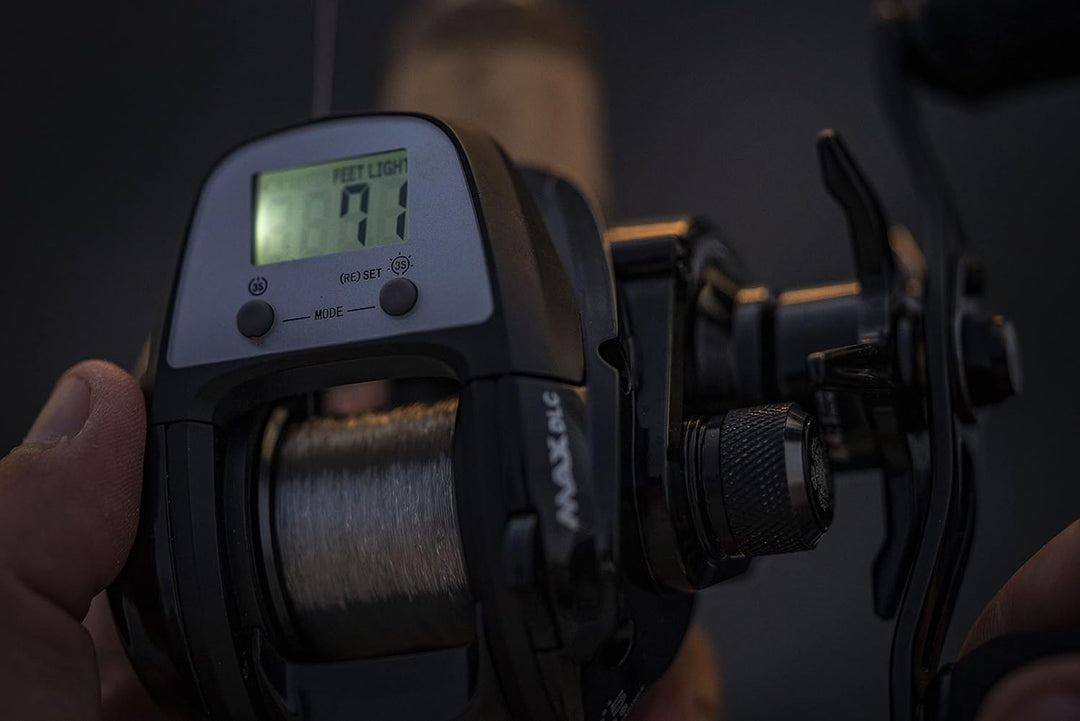 Abu Garcia Max DLC Low Profile Baitcastrollen, Schwarz