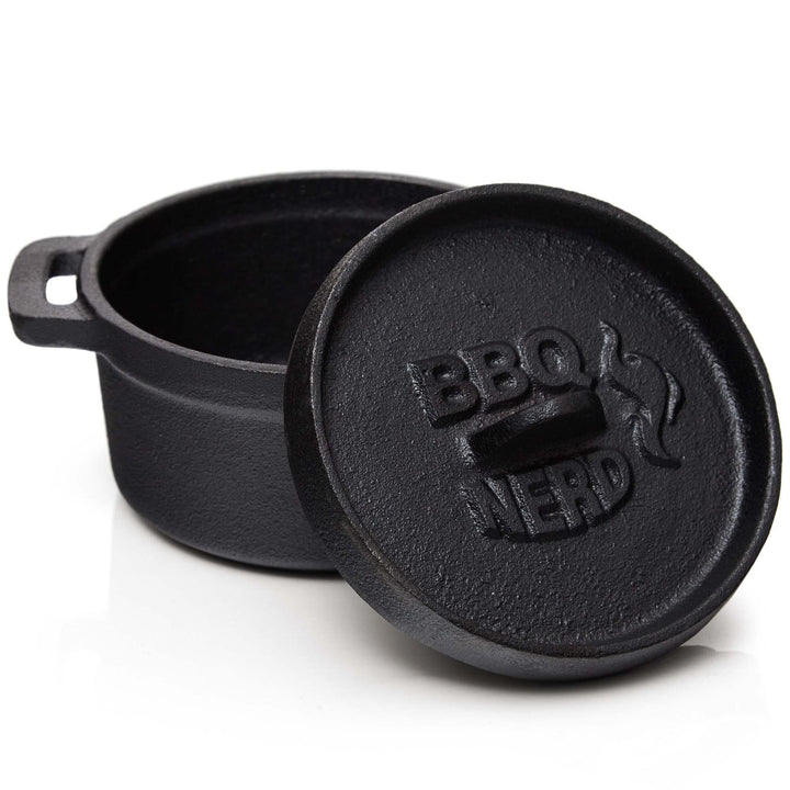 BBQ-Nerd© Mini Dutch Oven | Kleiner Gusseisentopf mit Deckel 11x5cm für Grill, Feuerstelle, Backofen