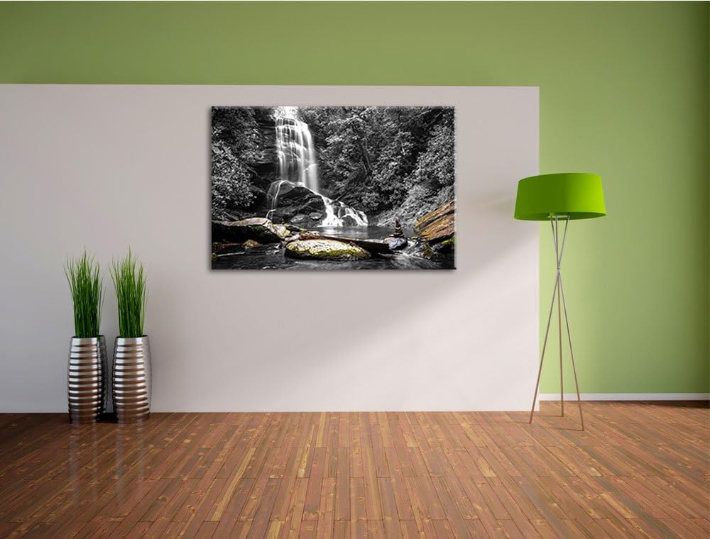 schöner Wasserfall mit Steinturm schwarz/weiss Format: 100x70 auf Leinwand, XXL riesige Bilder ferti