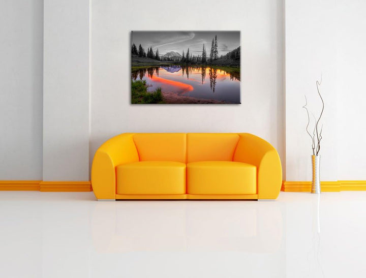 Sonnenaufgang an kleinem Bergsee schwarz/weiss Format: 100x70 auf Leinwand, XXL riesige Bilder ferti