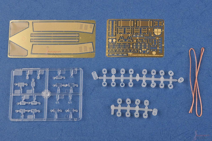 Hobby Boss 083867 1/35 Leopard 2A4M Kanada Modellbausatz, verschieden, S