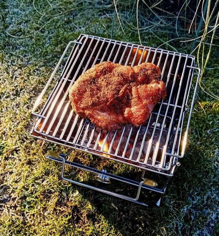 CampFeuer Edelstahl Faltgrill | 22 x 20,5 x 27 cm | Klappgrill | Campinggrill für Hiking und Outdoor
