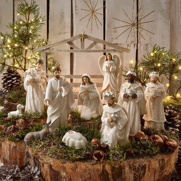 LOBERON® Krippenfiguren 12er Set Santo, Weihnachtsdeko, Polyresin, H/B/T ca. 25/38 / 5 cm, Creme, Cr