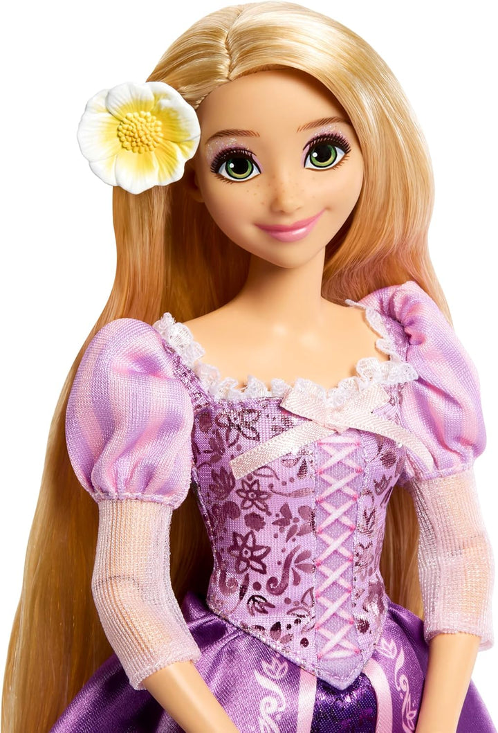 Mattel Disney Princess Rapunzel-Modepuppe aus der Glitzerprinzessinnen-Reihe mit abnehmbarem Kleid u