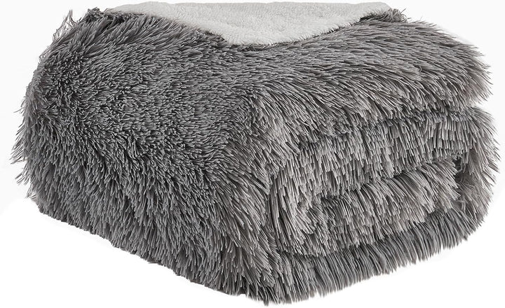 EMME Faux Kuscheldecke Flauschig, 150 x 200 cm, Felldecke, Pelz Wolldecke, Wohndecke, Super Weich, P