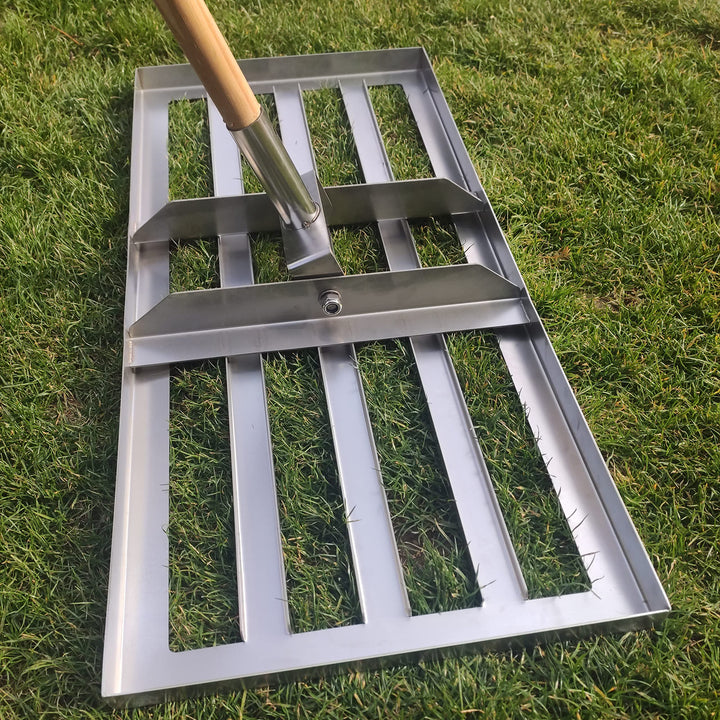 75x35 cm Edelstahl Rasenrakel – Profi Flächenebner & Leveling Rake zum Sanden, Abziehen & Einebnen |