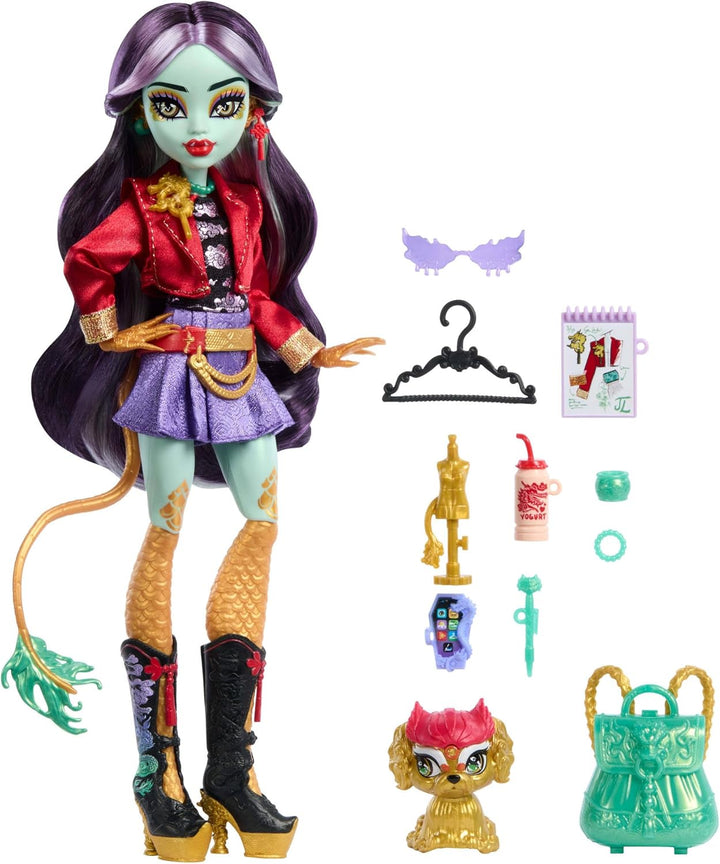Monster High-Puppe Jinafire Long, Drachenmädchen mit Haustierhund Cloudy Yun Yun“ und 7 Accessoires