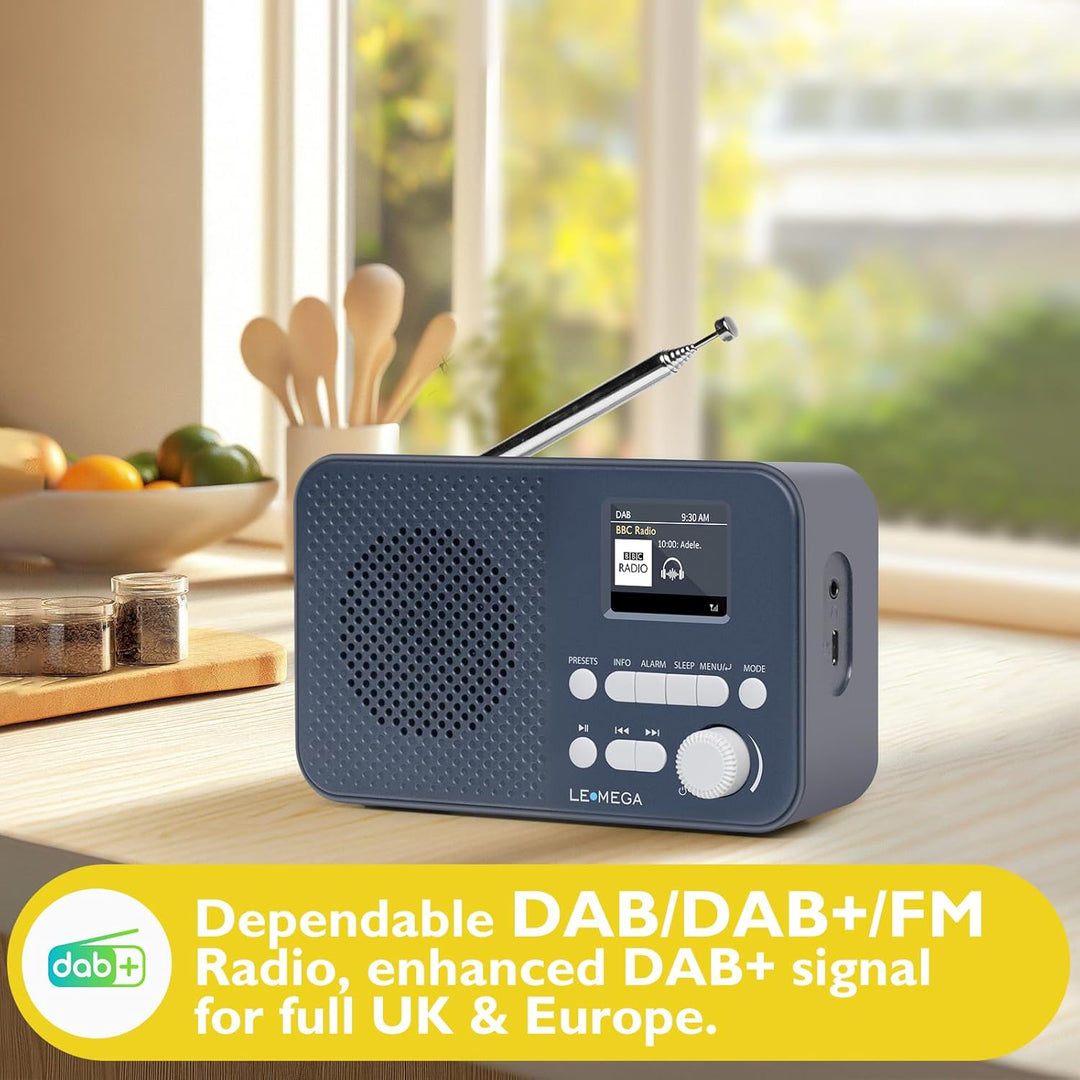Tragbares DAB+-Radio mit Bluetooth | Wiederaufladbarer Akku mit 15 Stunden Spielzeit oder Netzbetrie