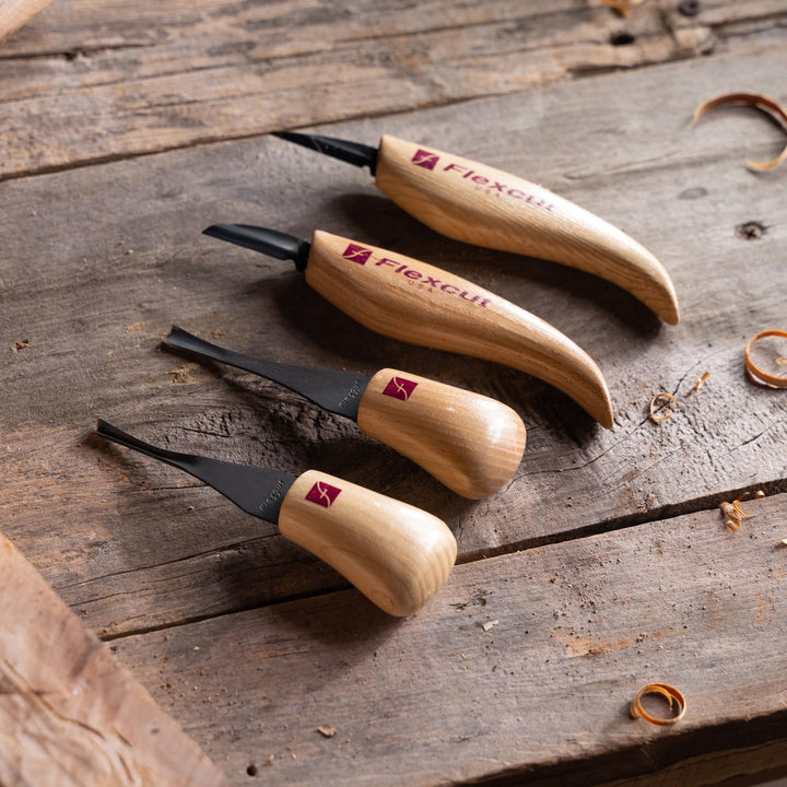 Beginner Palm & Knife Carving Set