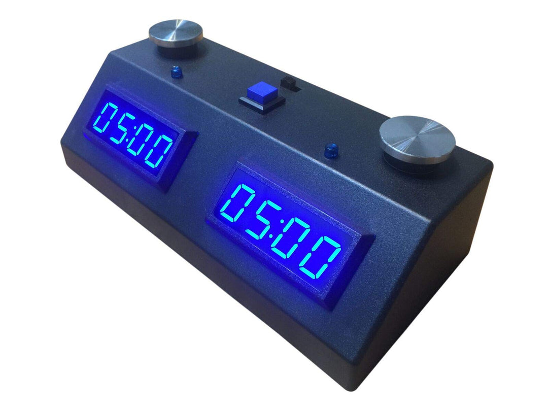 The Chess Store ZMF-II Schachuhr, Schwarz mit Blauer LED
