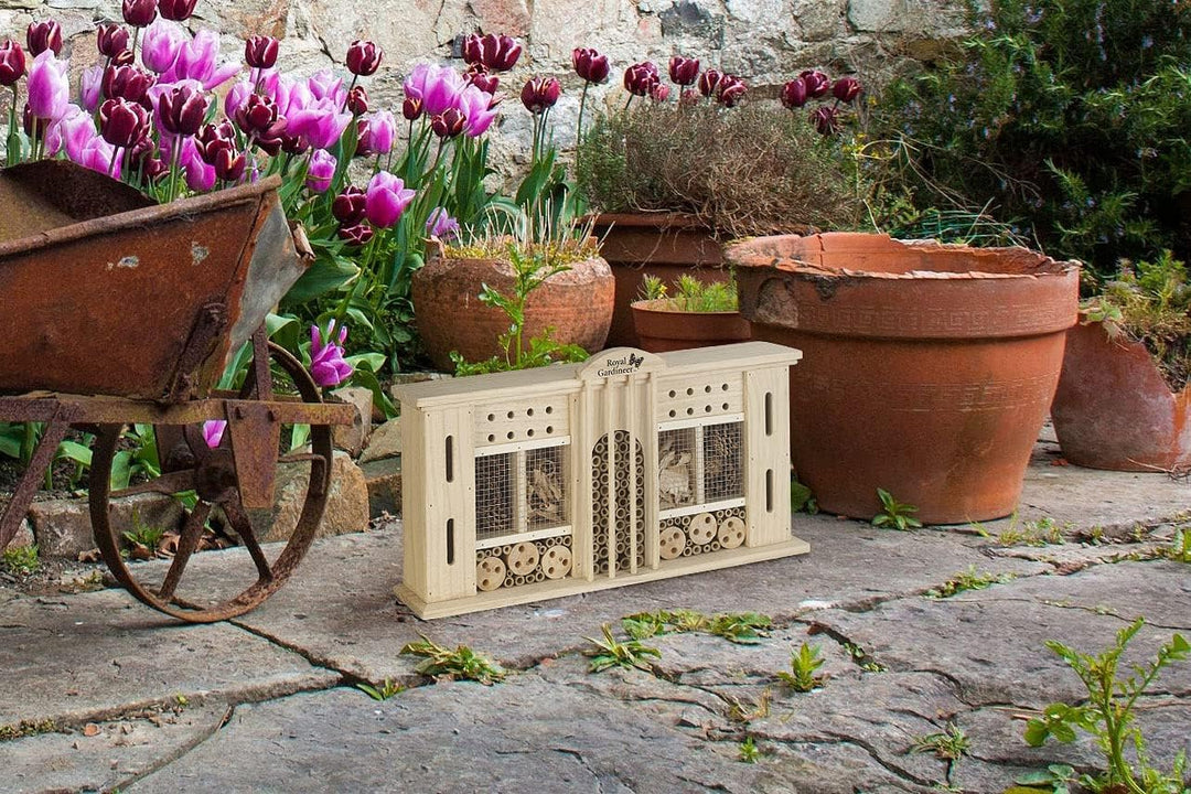Royal Gardineer Bienenhaus: XXL-Naturholz-Insektenhotel und Nisthilfe Grand Hotel, 28 x 50 cm (Luxus