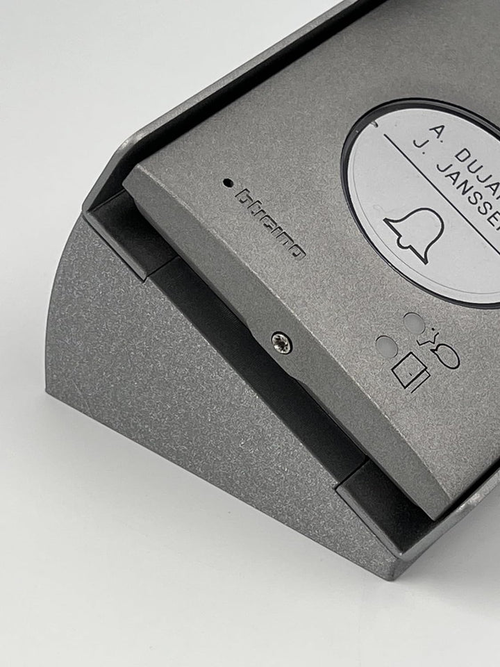 XONI Gehäuse 30° Winkel rechts grau metallisiert kompatibel mit BTicino Linea 3000 Videotelefon & An