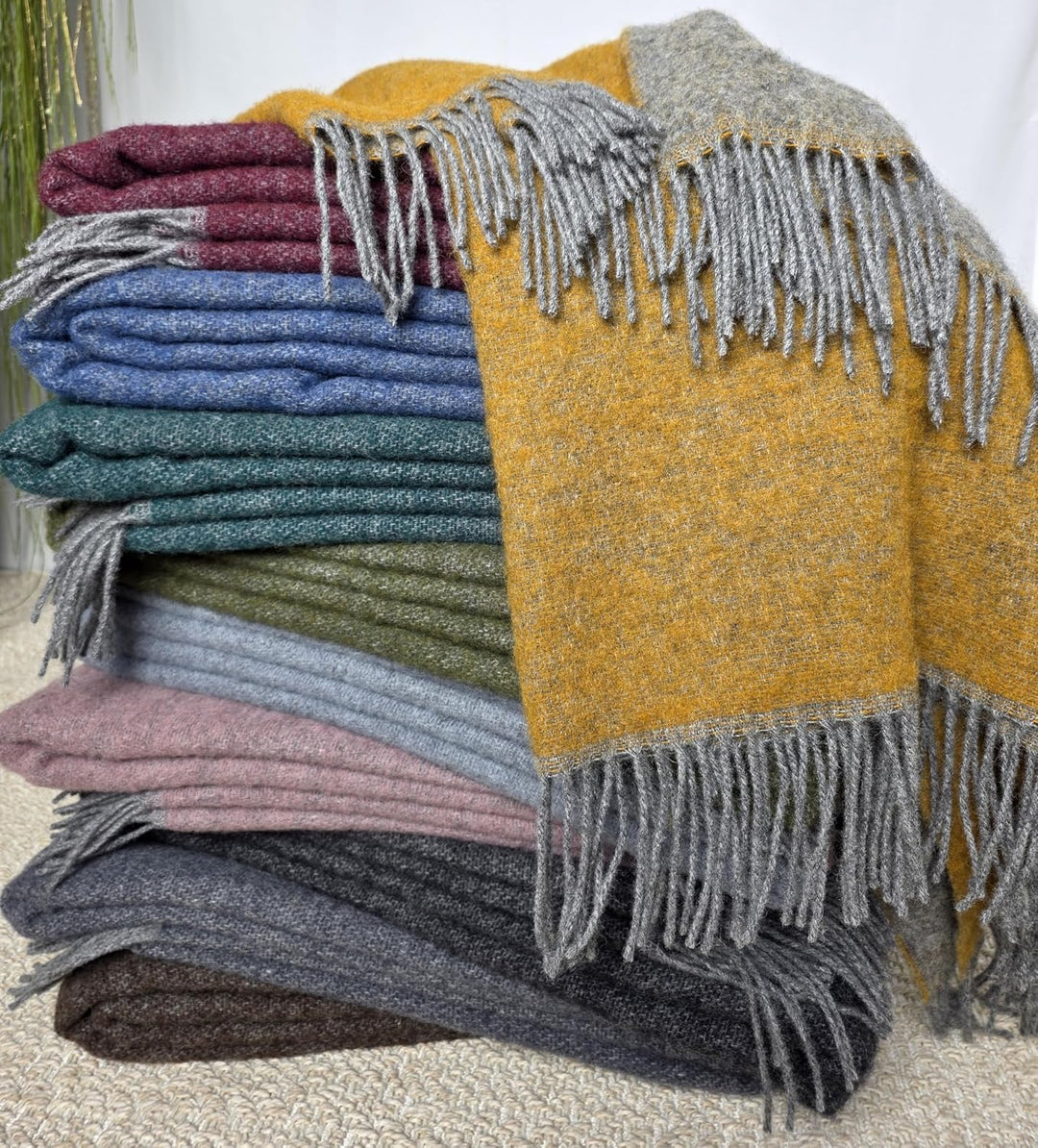 Wolldecke 100% Schurwolle Wohndecke in versch. Farben 140 x 200 cm Tagesdecke Schurwolldecke Woll-Pl