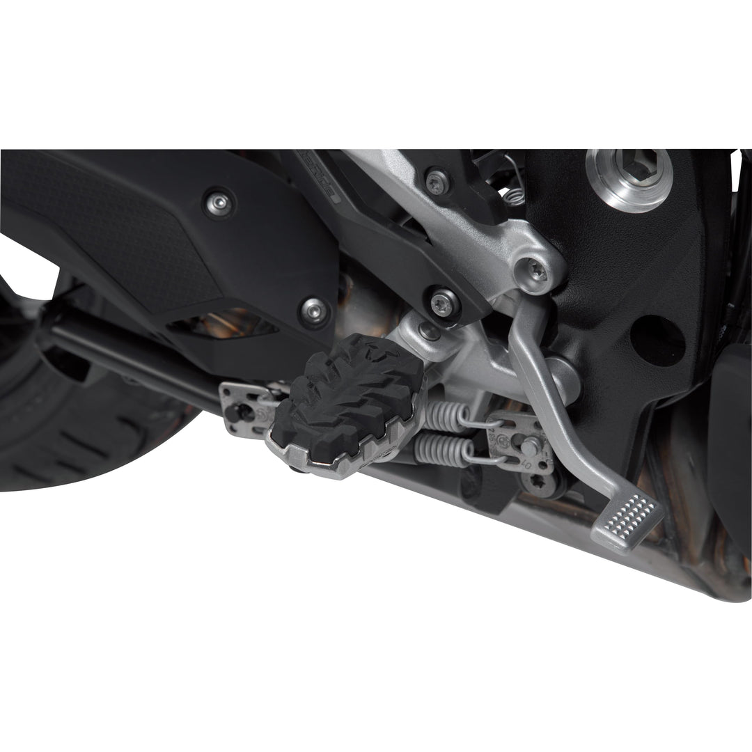 SW-MOTECH EVO Fussrasten-Kit für Kawasaki Versys 1000 (11-)/ 650 (14-)/ X 300 (16-)
