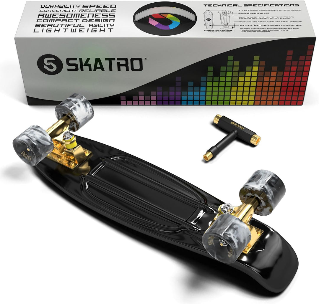 Skatro - Mini-Cruiser-Skateboard. 22 Zoll Kunststoff-Board im Retro-Stil, komplett mit Black Mamba,