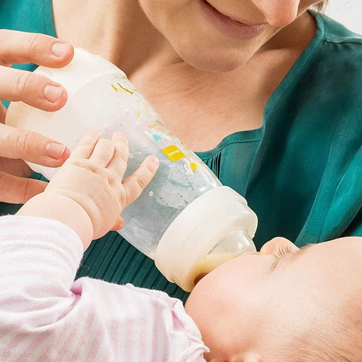 MAM Anti Colic Flasche 260 ml 4er Pack-Girl inkl. 8 Sauger // Grösse 1 &amp; 2 ab Geburt