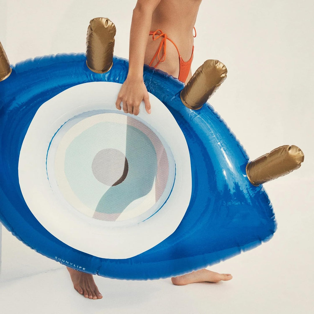 Pool-Auge, Giessend