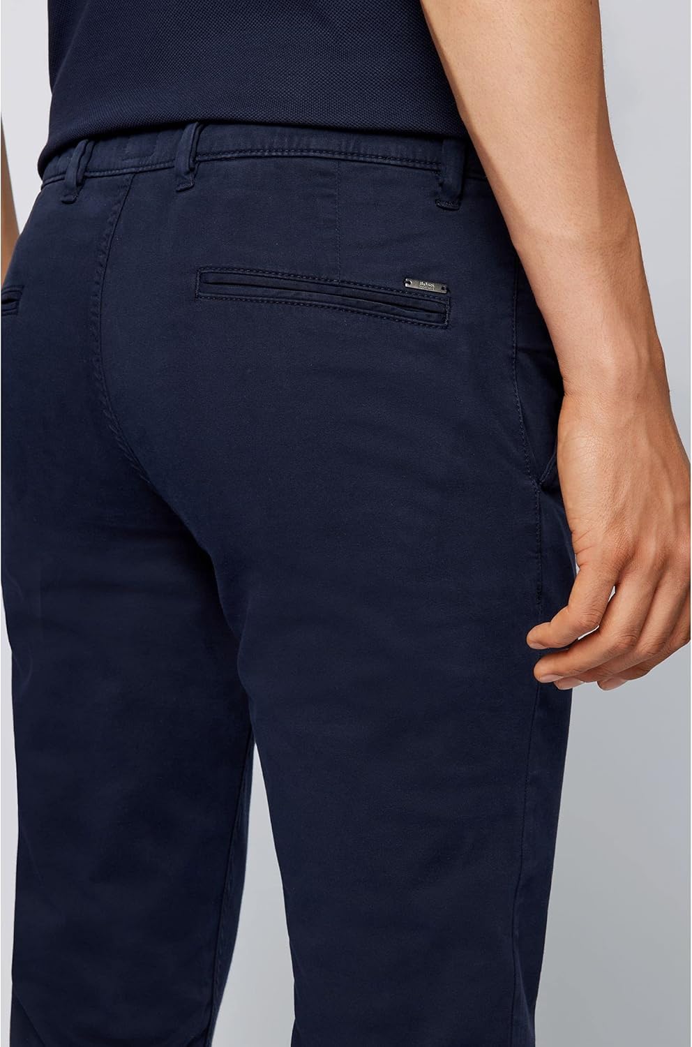 BOSS Herren Schino-Slim D Slim-Fit Hose aus elastischem Baumwoll-Satin 33 Dark Blue404, 33 Dark Blue