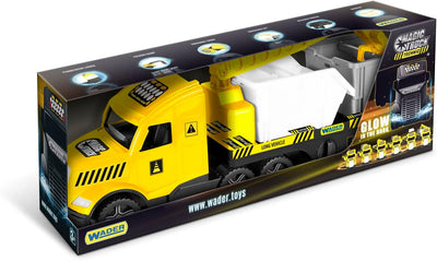 WADER 36470 Magic Truck Tieflader mit Baucontainern, Kran und Absperrgittern, ab 3 Jahren, ca. 79 cm