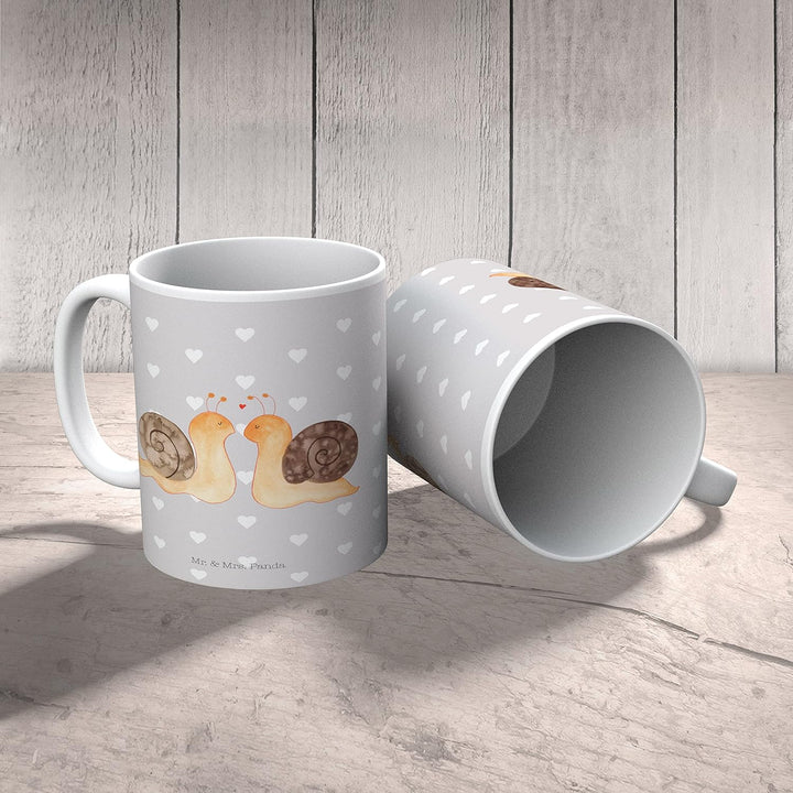 Mr. & Mrs. Panda Plastikbecher Schnecken Liebe - Geschenk, Pott, Mehrwegbecher, glücklich, Verliebt,