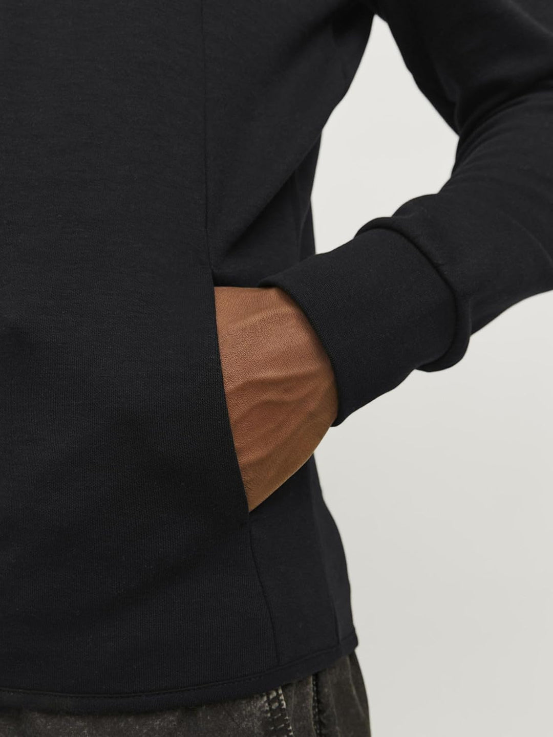 JACK & JONES Male Kapuzenpullover mit Reissverschluss Logo Kapuzenpullover mit Reissverschluss M Sch