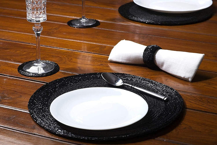Penguin Home® Set von 12 Tischsets mit Glasperlen, Untersetzer und Serviettenringe - Schwarze Farbe