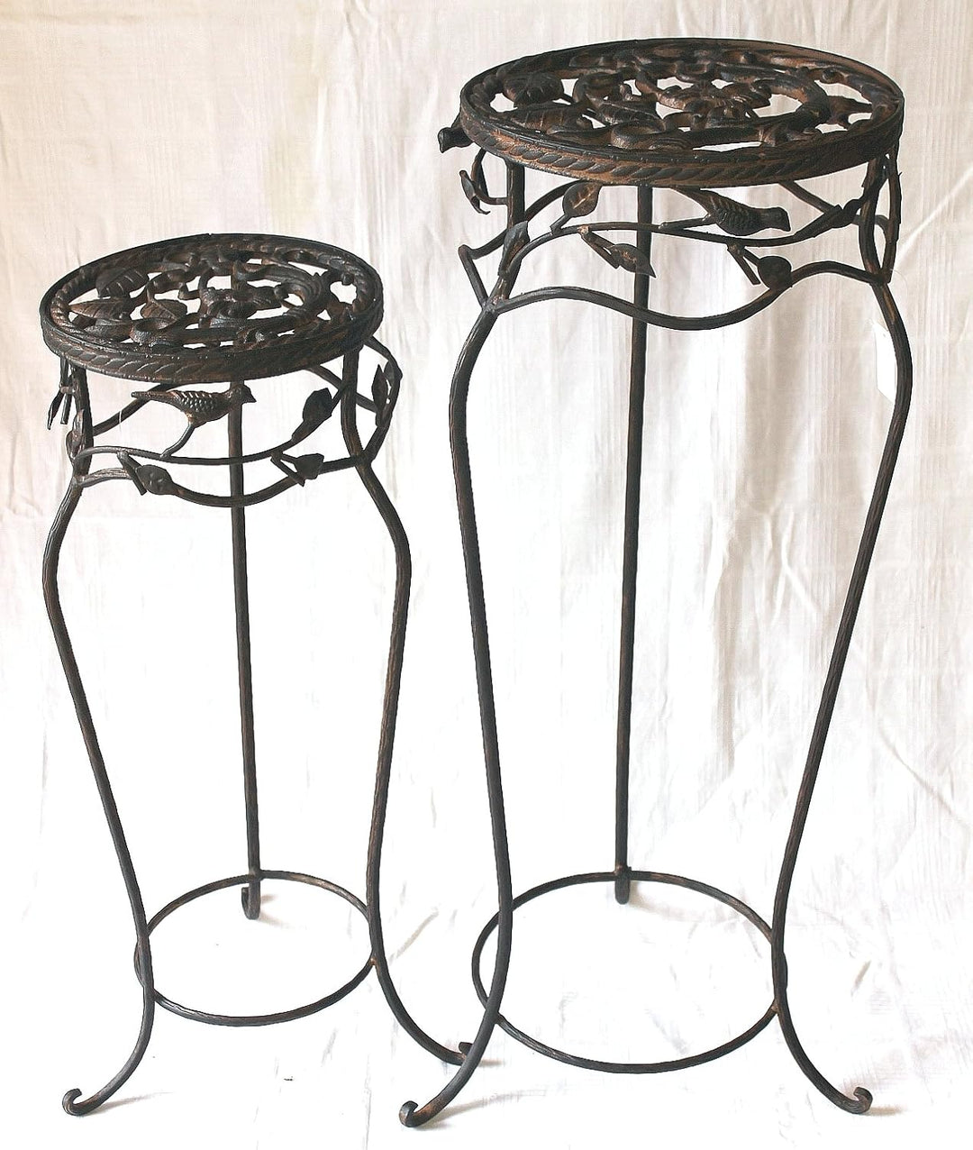 DENK Blumenhocker Avis 18215 Blumenständer 2er Set 65 und 78cm Hocker Beistelltisch 2 er Set 65 und