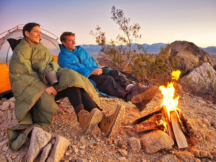 Get Out Gear Doppelt bauschige Campingdecke, extra bauschig, verstaubar, leicht und warm, ideal für