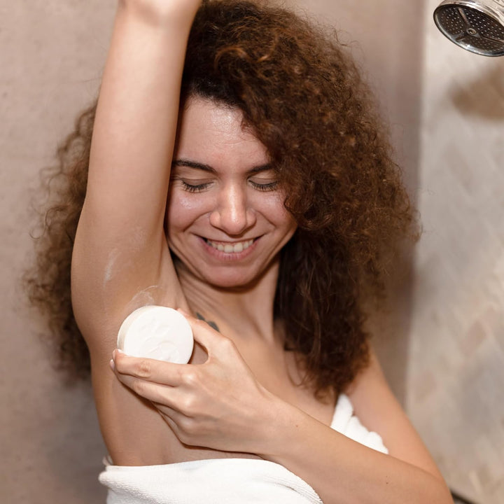 Bambaw – Rasierser im Set für Frauen, Enthält 1 Sicherheitsrasierer für Frauen mit Ständer, 10 doppe