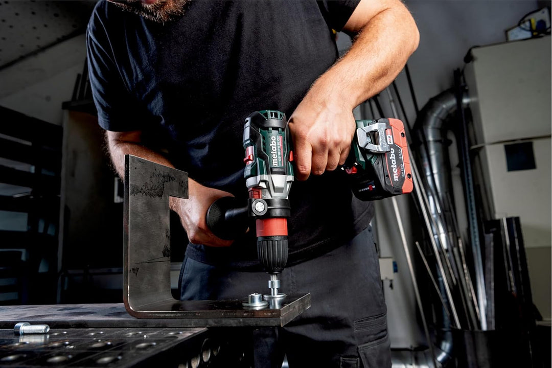 metabo Akku-Gewindebohrer GB 18 LTX BL Q I - 18 V, CAS, 130 Nm, M12 Gewinde - Schnellwechsel-Gewinde